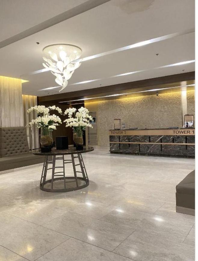 Moa Pasay, Shore 3 Residences - Modern Luxury *